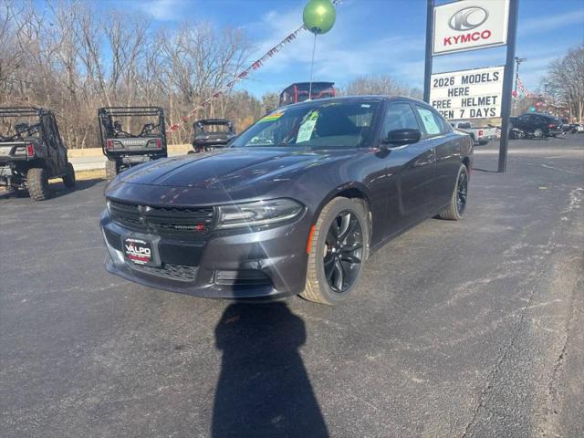 2018 Dodge Charger SXT RWD