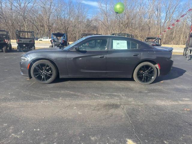 2018 Dodge Charger SXT RWD