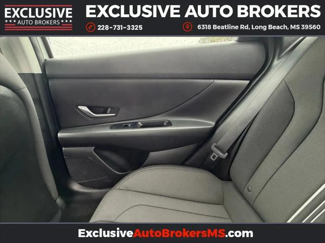 2023 Hyundai Elantra SEL