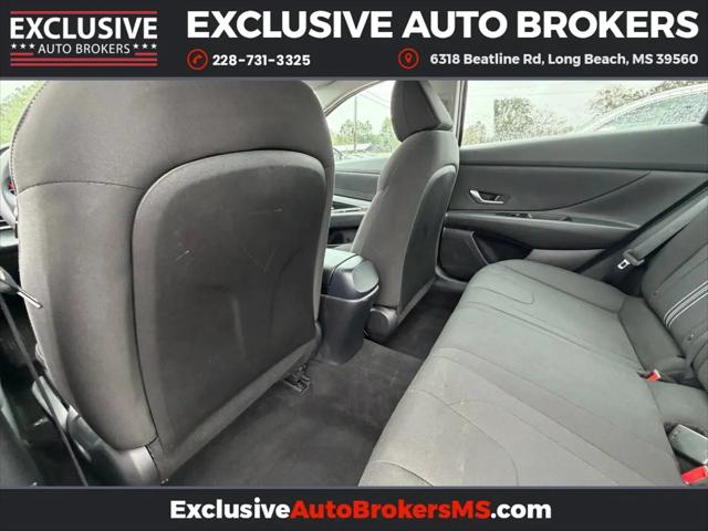 2023 Hyundai Elantra SEL