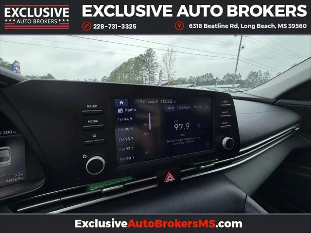2023 Hyundai Elantra SEL