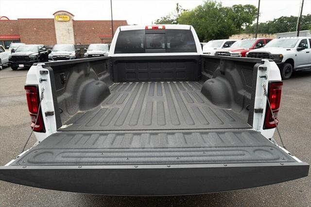 2026 Ram 2500 Tradesman Crew Cab 4x4 8' Box