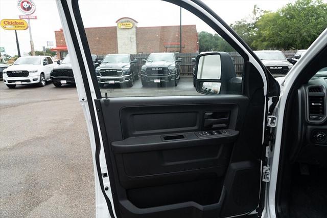 2026 Ram 2500 Tradesman Crew Cab 4x4 8' Box