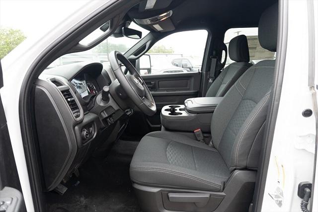 2026 Ram 2500 Tradesman Crew Cab 4x4 8' Box