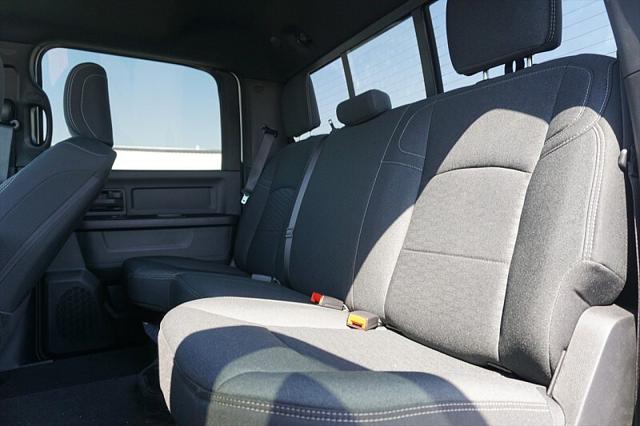 2026 Ram 2500 Tradesman Crew Cab 4x4 8' Box