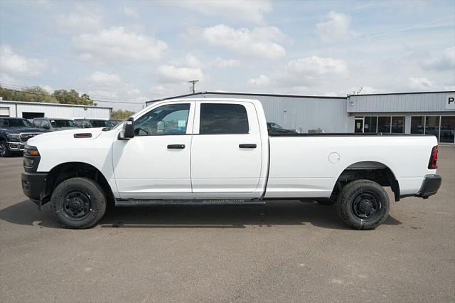 2026 Ram 2500 Tradesman Crew Cab 4x4 8' Box