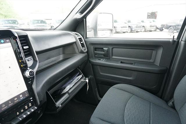 2026 Ram 2500 Tradesman Crew Cab 4x4 8' Box