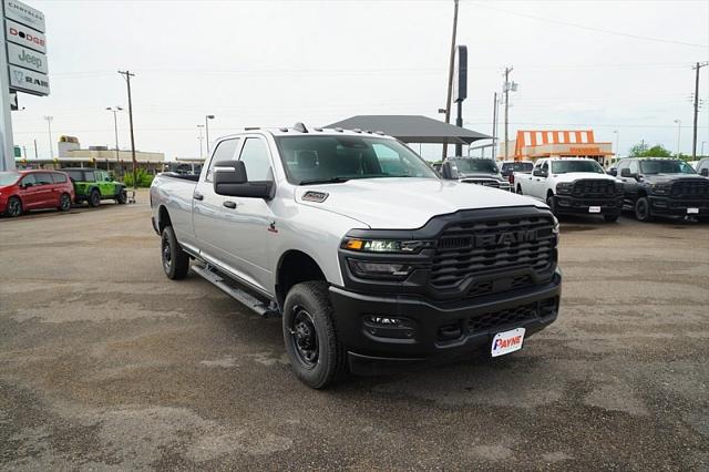 2026 Ram 2500 Tradesman Crew Cab 4x4 8' Box