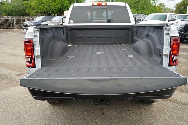 2026 Ram 2500 Tradesman Crew Cab 4x4 8' Box
