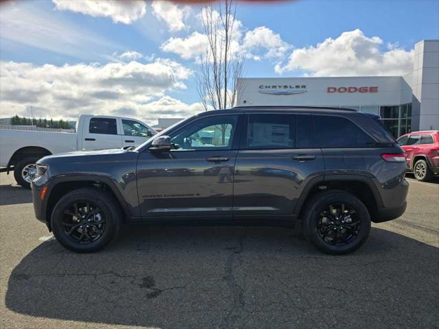 2026 Jeep Grand Cherokee Altitude 4x4