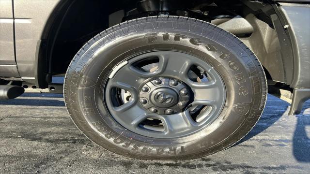 2025 Ram 3500 Tradesman Crew Cab 4x4 8' Box
