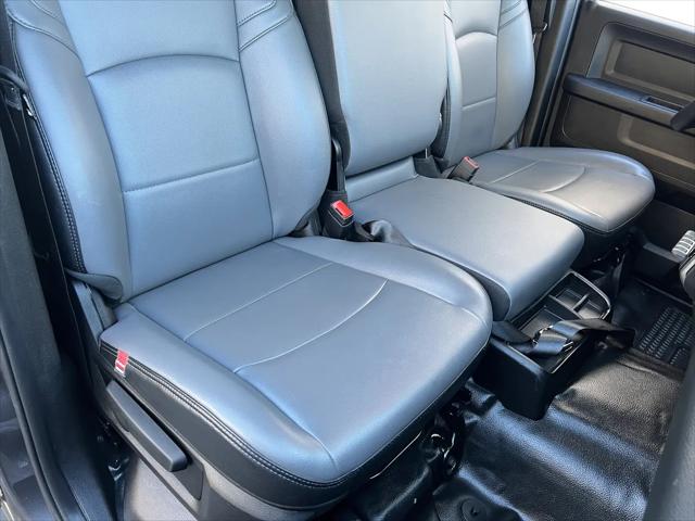 2025 Ram 3500 Tradesman Crew Cab 4x4 8' Box