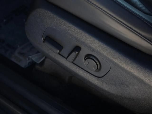 2023 Kia Carnival MPV LX Seat Package