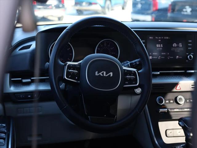 2023 Kia Carnival MPV LX Seat Package