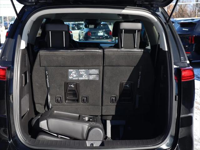 2023 Kia Carnival MPV LX Seat Package