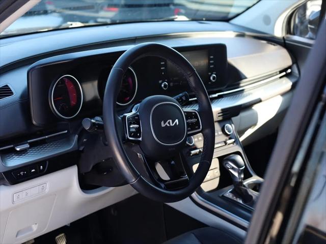 2023 Kia Carnival MPV LX Seat Package
