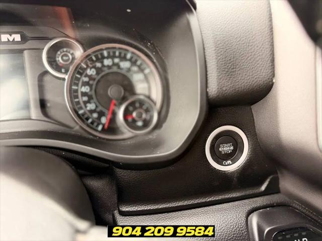 2021 Ram 1500 Big Horn Crew Cab 4x4 5'7" Box