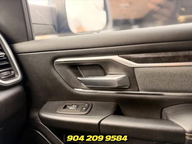 2021 Ram 1500 Big Horn Crew Cab 4x4 5'7" Box