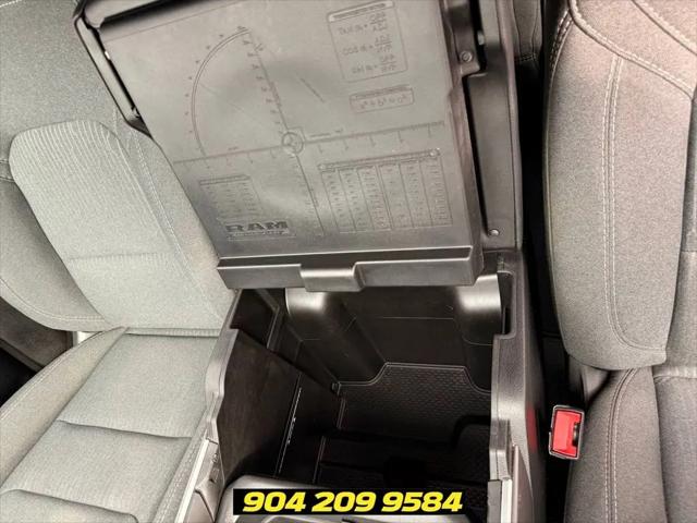 2021 Ram 1500 Big Horn Crew Cab 4x4 5'7" Box