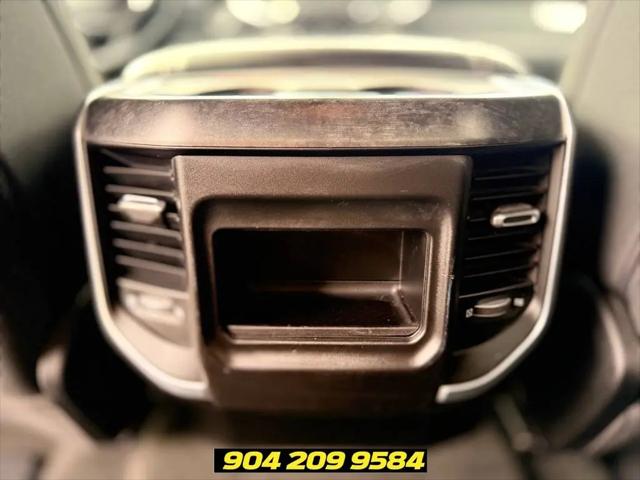 2021 Ram 1500 Big Horn Crew Cab 4x4 5'7" Box