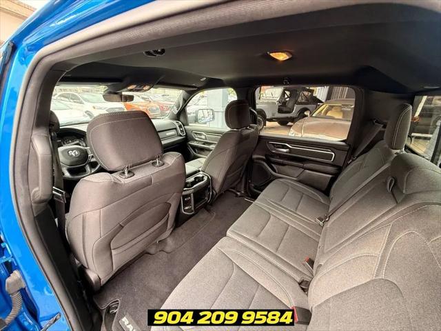 2021 Ram 1500 Big Horn Crew Cab 4x4 5'7" Box