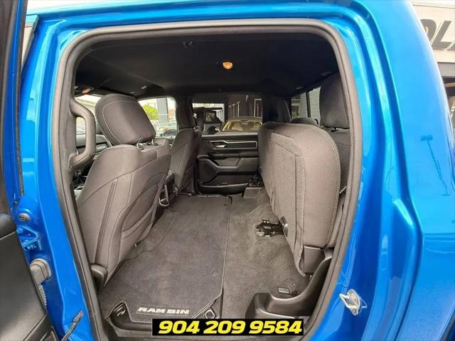 2021 Ram 1500 Big Horn Crew Cab 4x4 5'7" Box