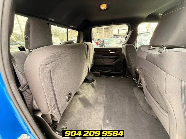 2021 Ram 1500 Big Horn Crew Cab 4x4 5'7" Box