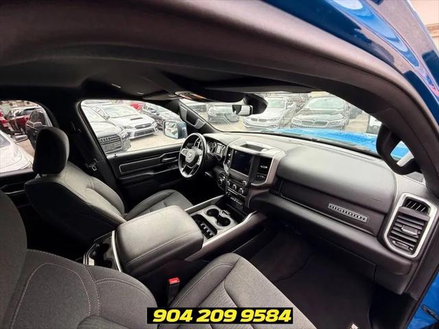 2021 Ram 1500 Big Horn Crew Cab 4x4 5'7" Box