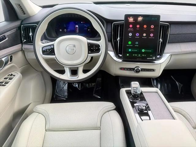 2026 Volvo XC90 Plug-In Hybrid Ultra, T8 AWD, Electric/Gasoline, Bright, 7 Seats