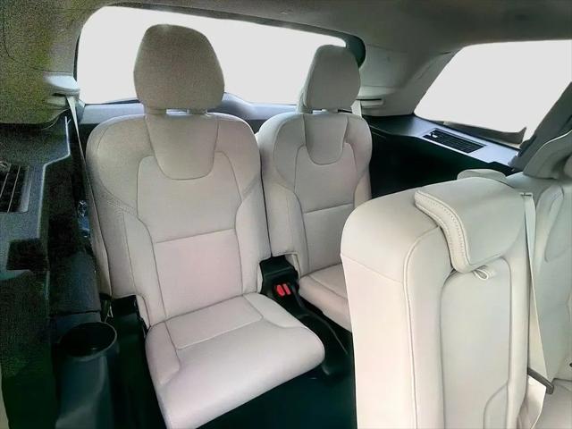 2026 Volvo XC90 Plug-In Hybrid Ultra, T8 AWD, Electric/Gasoline, Bright, 7 Seats