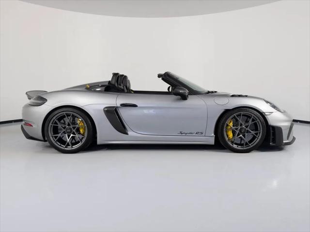 2025 Porsche 718 Spyder RS