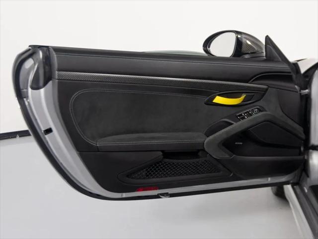 2025 Porsche 718 Spyder RS