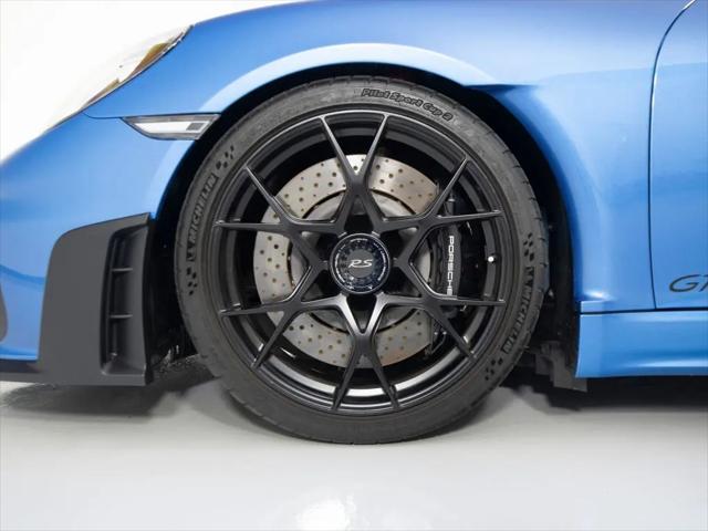 2025 Porsche 718 Cayman GT4 RS