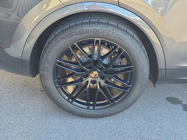 2025 Porsche Cayenne Cayenne