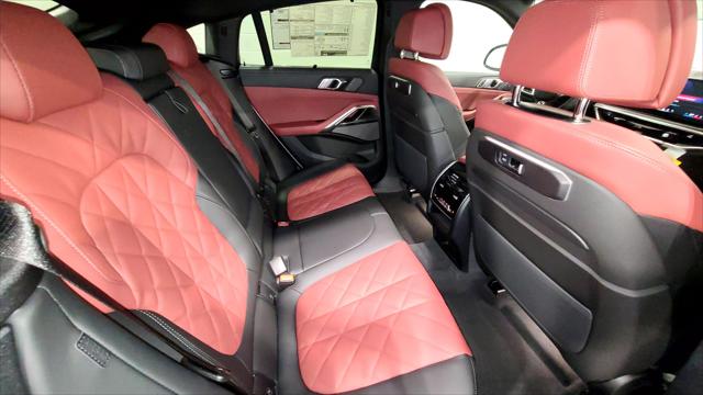 2026 BMW X6 M60i