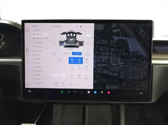 2022 Tesla Model X Dual Motor All-Wheel Drive