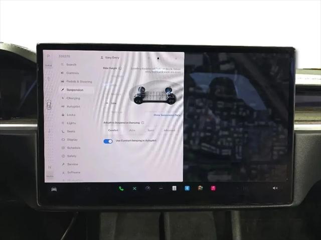 2022 Tesla Model X Dual Motor All-Wheel Drive