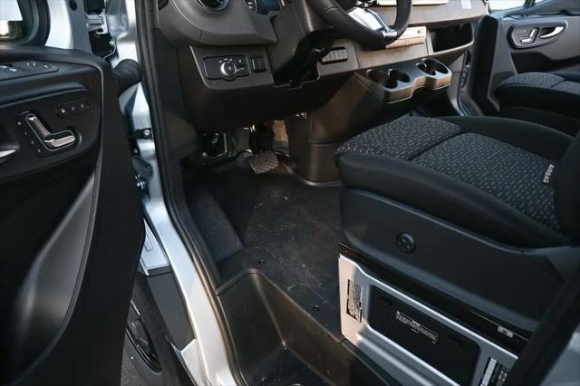 2026 Mercedes-Benz Sprinter 3500XD Standard Roof 4-Cyl Diesel HO