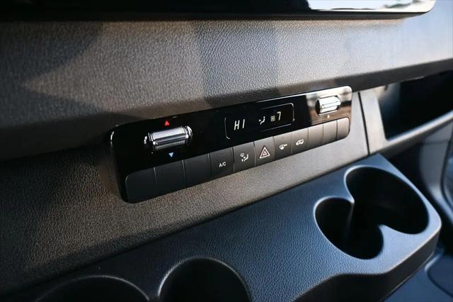 2026 Mercedes-Benz Sprinter 3500XD Standard Roof 4-Cyl Diesel HO