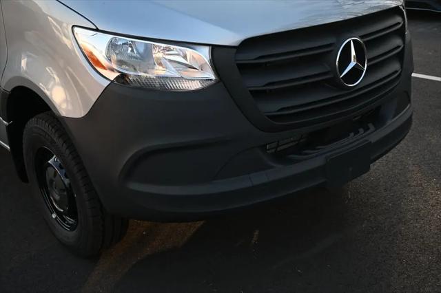 2026 Mercedes-Benz Sprinter 3500XD Standard Roof 4-Cyl Diesel HO