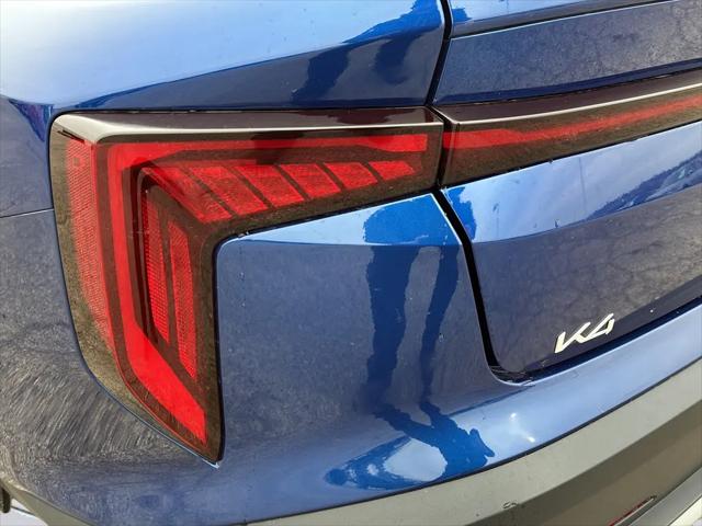 2026 Kia K4 EX
