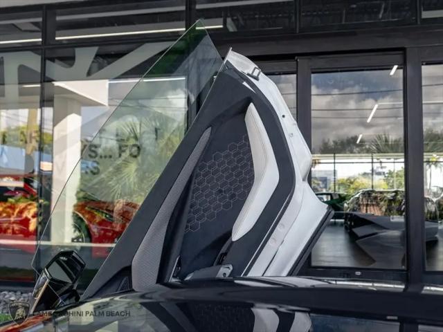 2025 Lamborghini Revuelto Revuelto