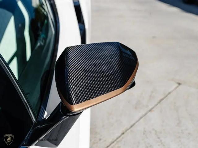 2025 Lamborghini Revuelto Revuelto