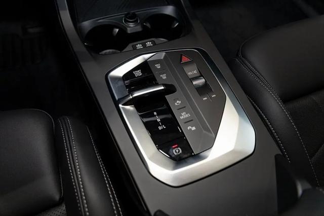 2025 BMW Coupe xDrive