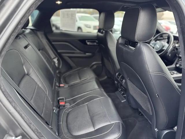 2019 Jaguar F-PACE 25t R-Sport