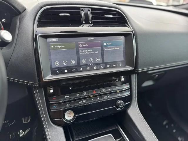 2019 Jaguar F-PACE 25t R-Sport
