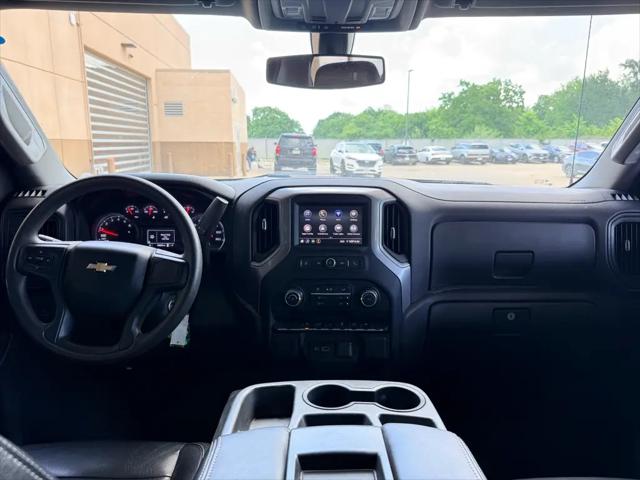 2022 Chevrolet Silverado 1500 2WD Crew Cab Short Bed Custom