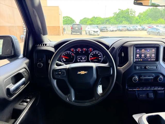 2022 Chevrolet Silverado 1500 2WD Crew Cab Short Bed Custom