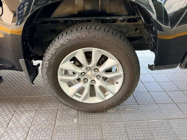 2022 Chevrolet Silverado 1500 2WD Crew Cab Short Bed Custom