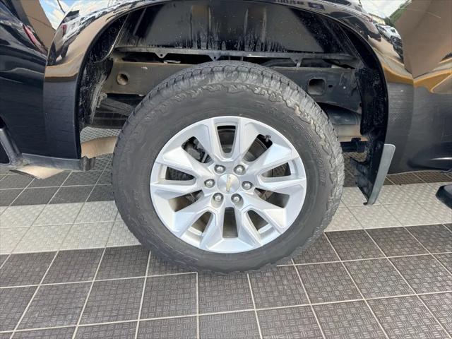 2022 Chevrolet Silverado 1500 2WD Crew Cab Short Bed Custom